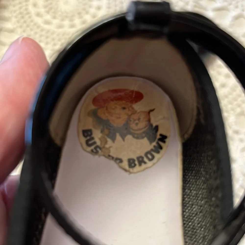 Host pick 🎉 Vintage Buster Brown patent leather baby shoes